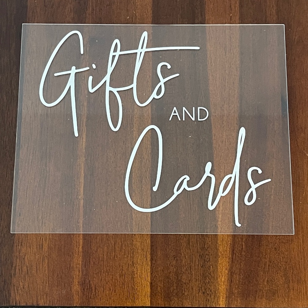 8x10 Gifts and Card Sign